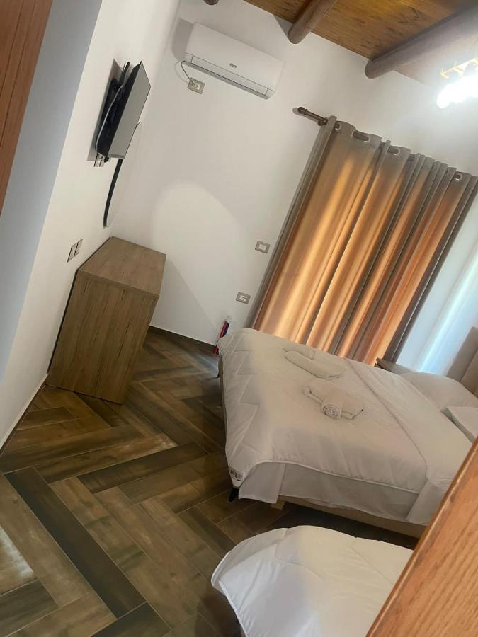 Guest House Bracaj Zhaban Kültér fotó